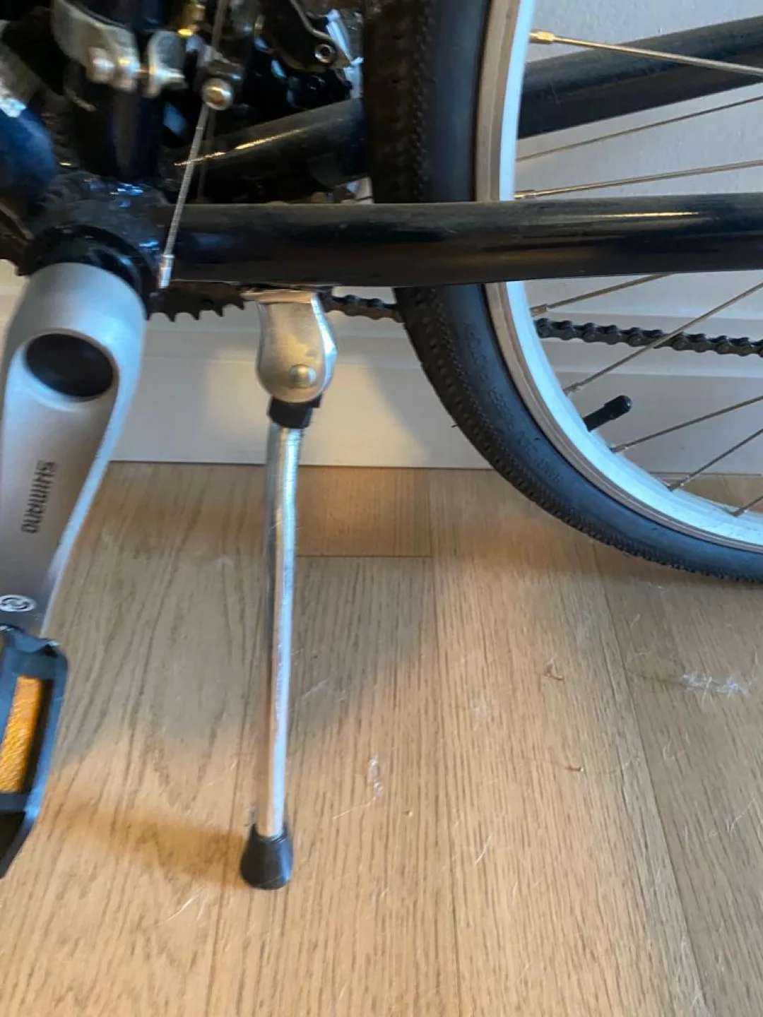 Schwinn Hybrid Bike - Lightweight Aluminum Frame image indicator(3)