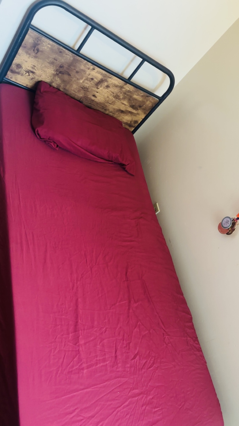 Bed frame with headboard - photo 2