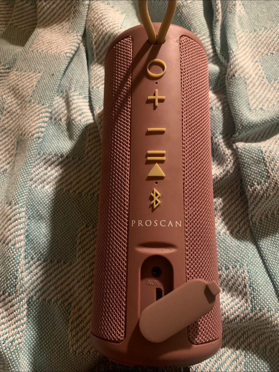 Proscan Portable Bluetooth Speaker thumbnail