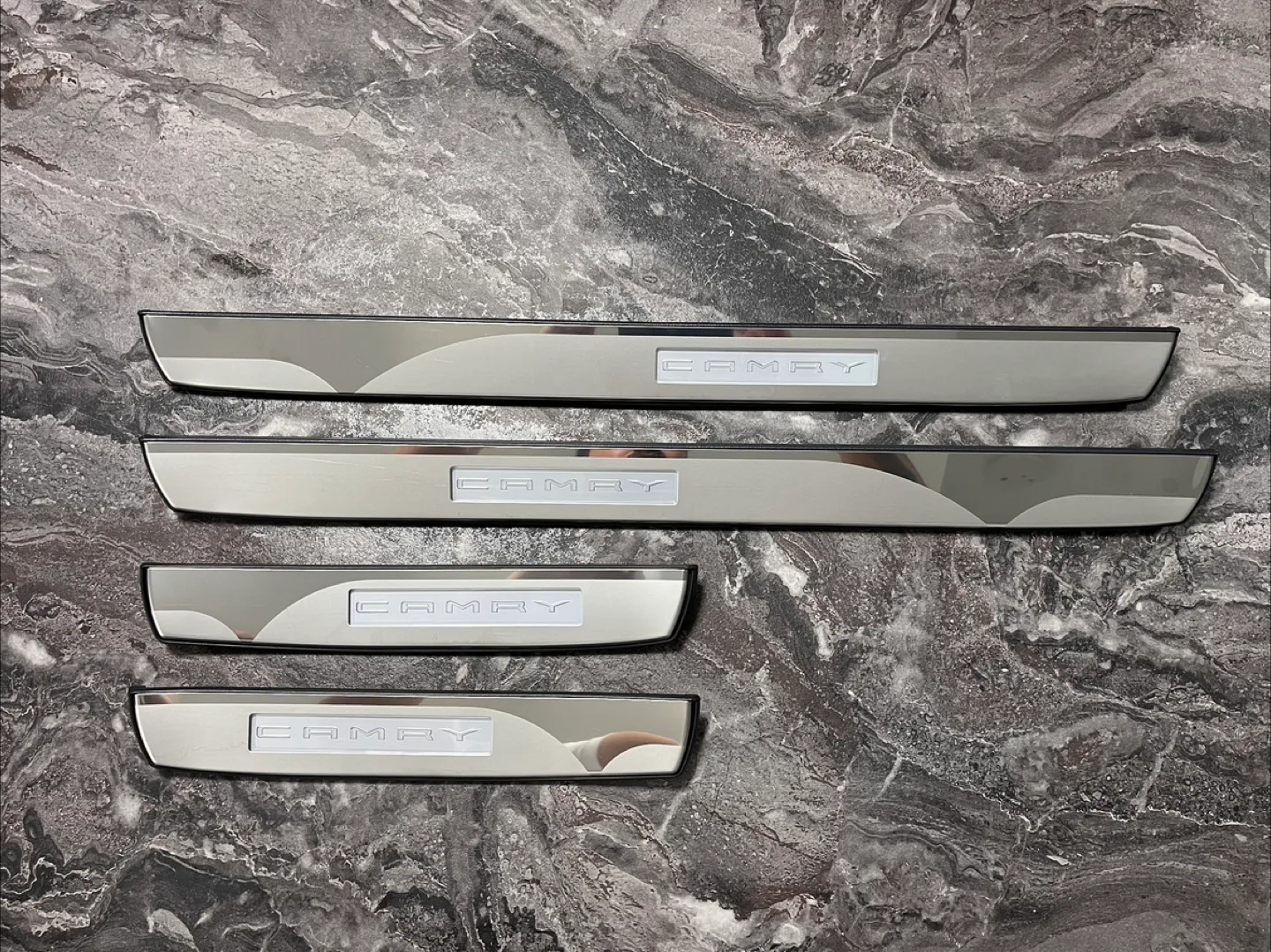 Toyota Camry Door Sill Kit PT922-03184 thumbnail