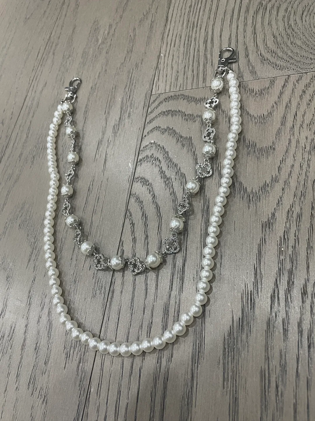 Pearl Pants Wallet Chain. 2 Designs. Beautiful accessory image indicator(8)