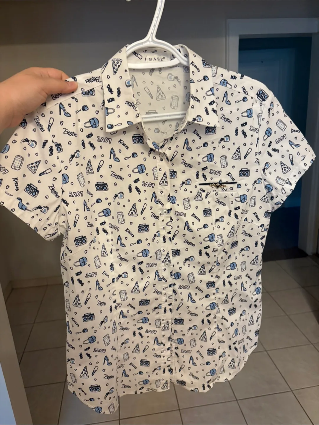 Absolutely New Shirt (Size M) thumbnail