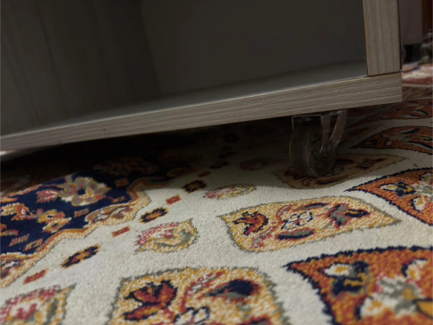 TV or coffee table image indicator(4)