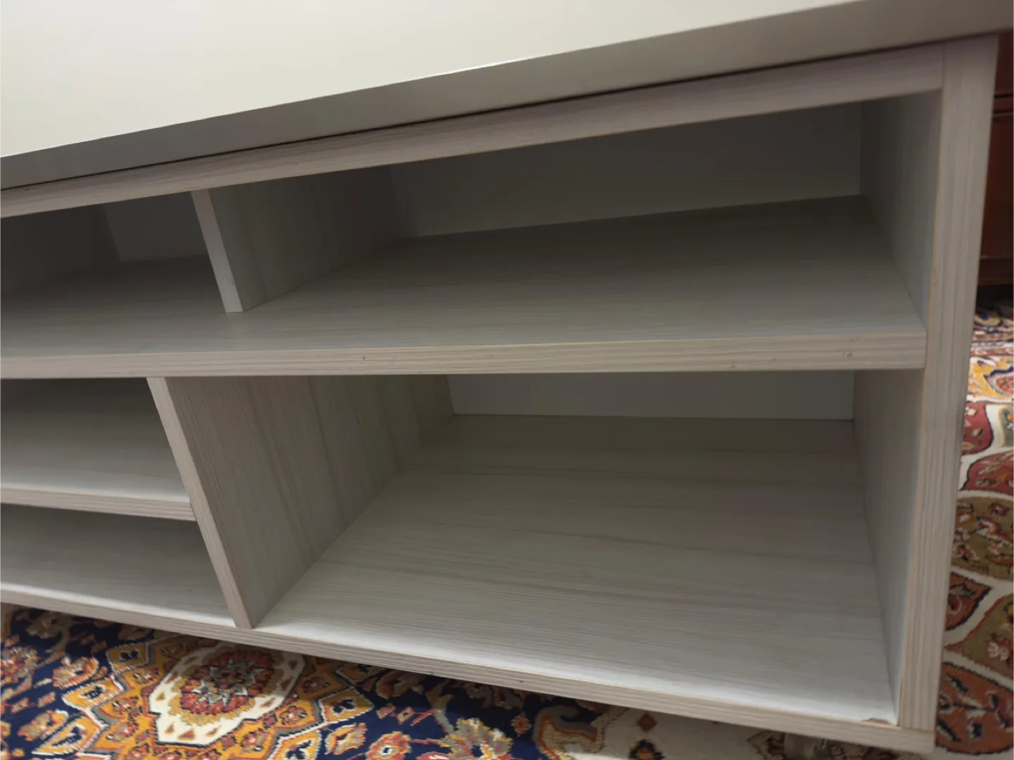 TV or coffee table image indicator(3)