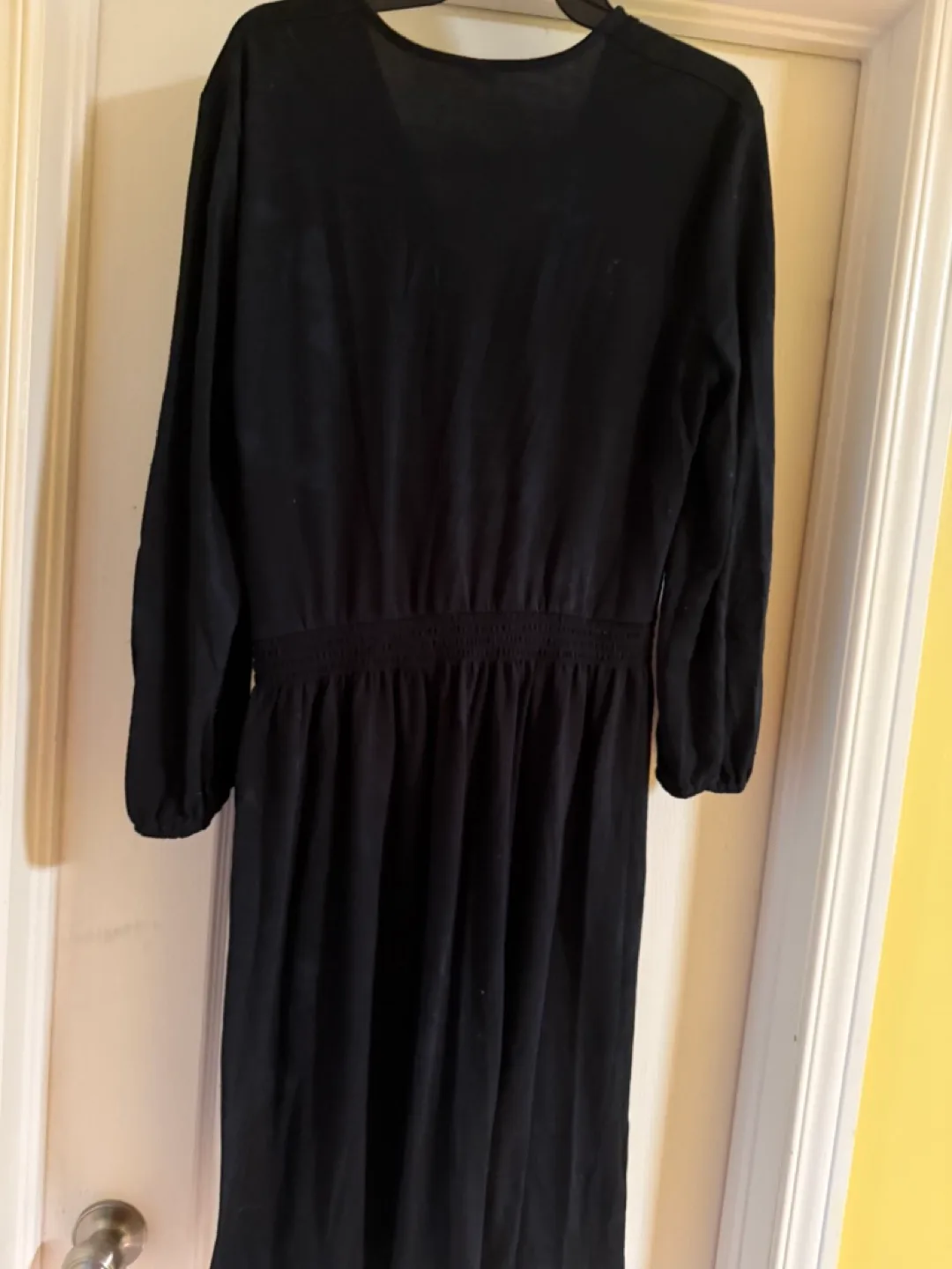 Old Navy Black Dress - Size L #freecycle image indicator(3)
