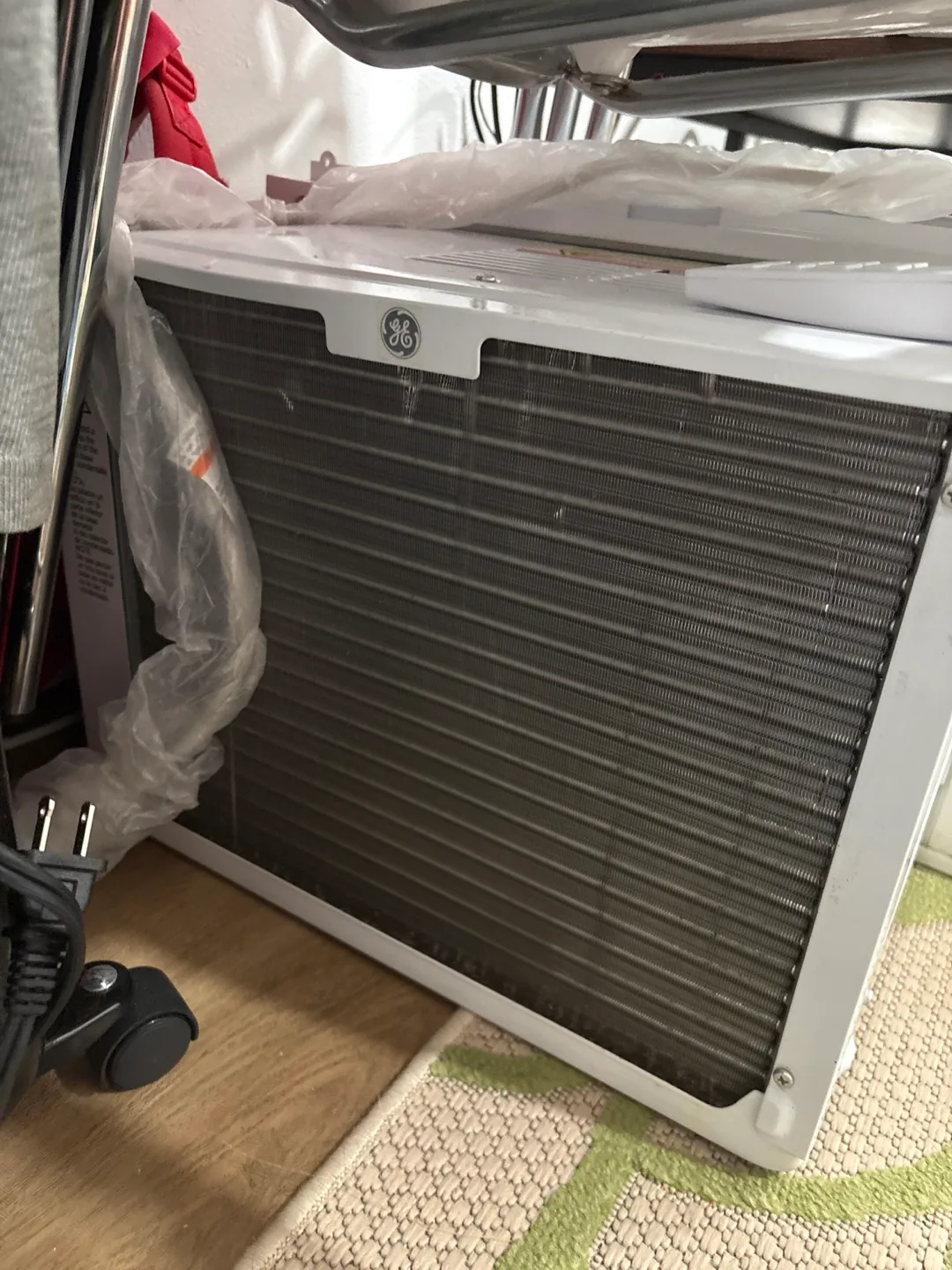 GE 6,000 BTU Window Air Conditioner - White image indicator(3)