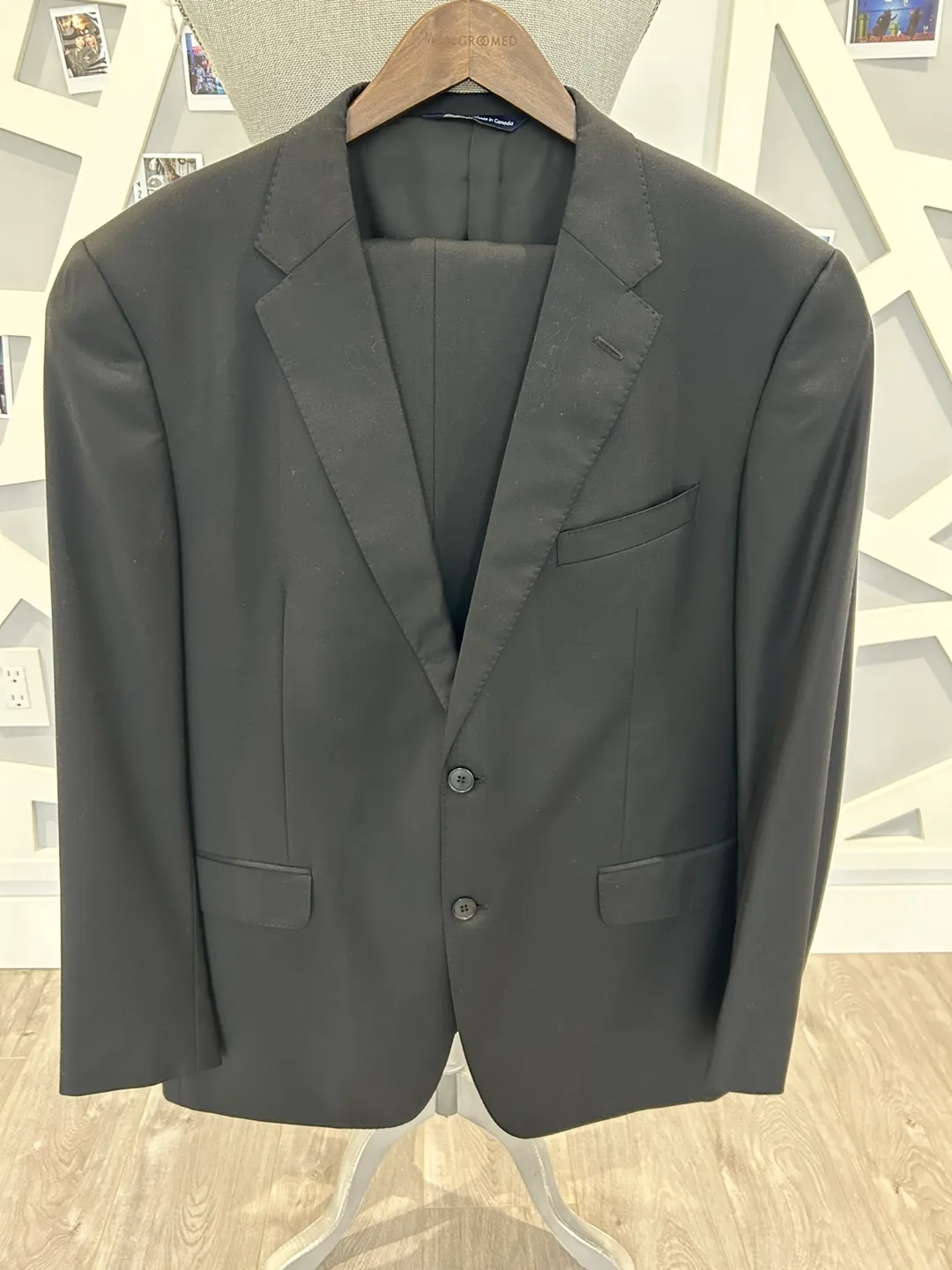 Harry Rosen Black Suit Coppley image indicator(7)