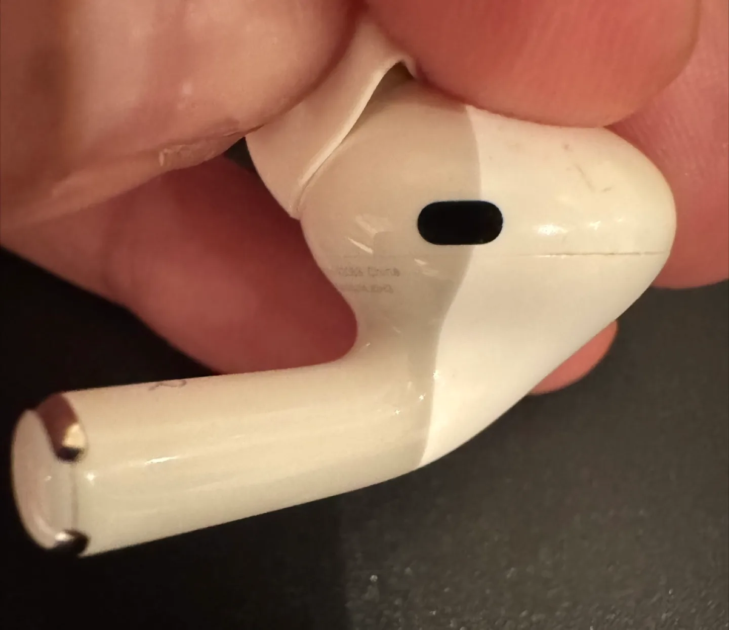 AirPods Pro 1 - A2083 - Right Bud only! image indicator(2)