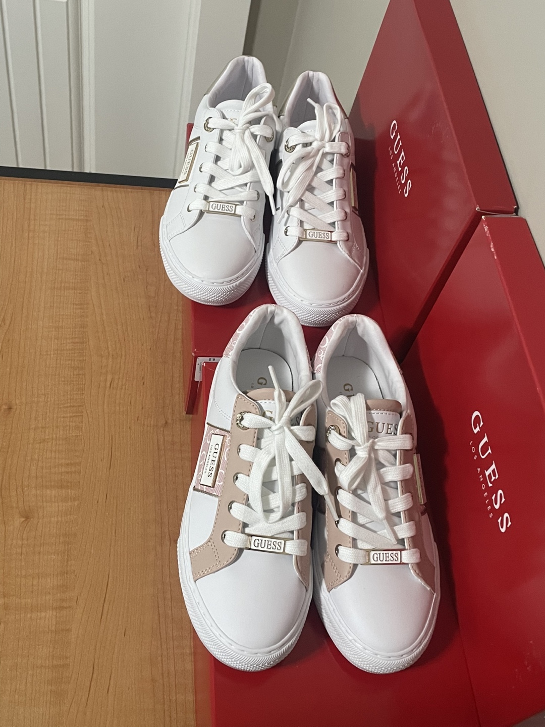 Guess White Fashion Sneakers (With Box) - photo 4