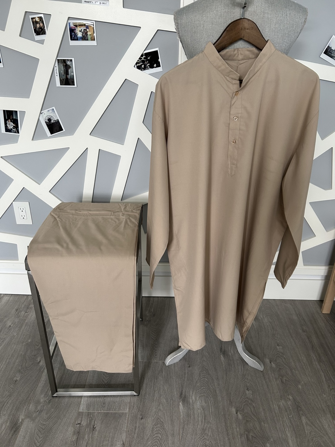 Men's Black & Beige Kurta Pajama Sets - photo 4