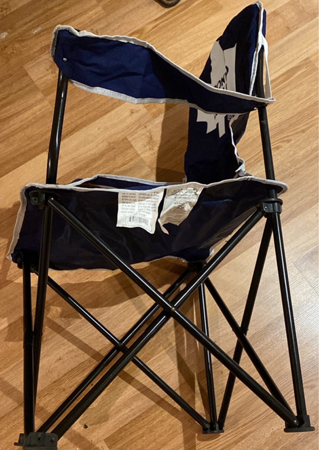 Toronto Maple Leafs NHL Folding Chair - photo 2