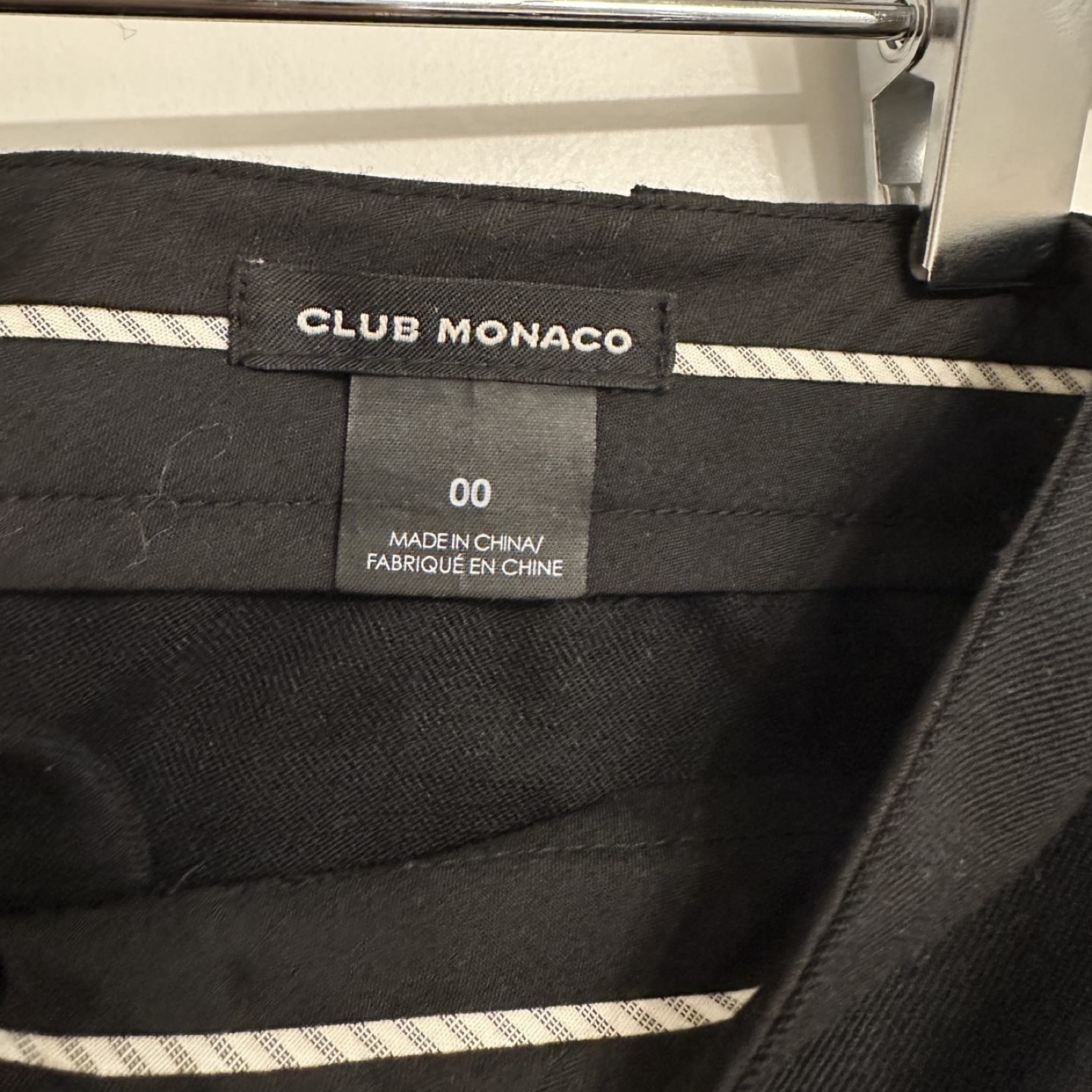 Club Monaco Black Pants - Size 00 - photo 3