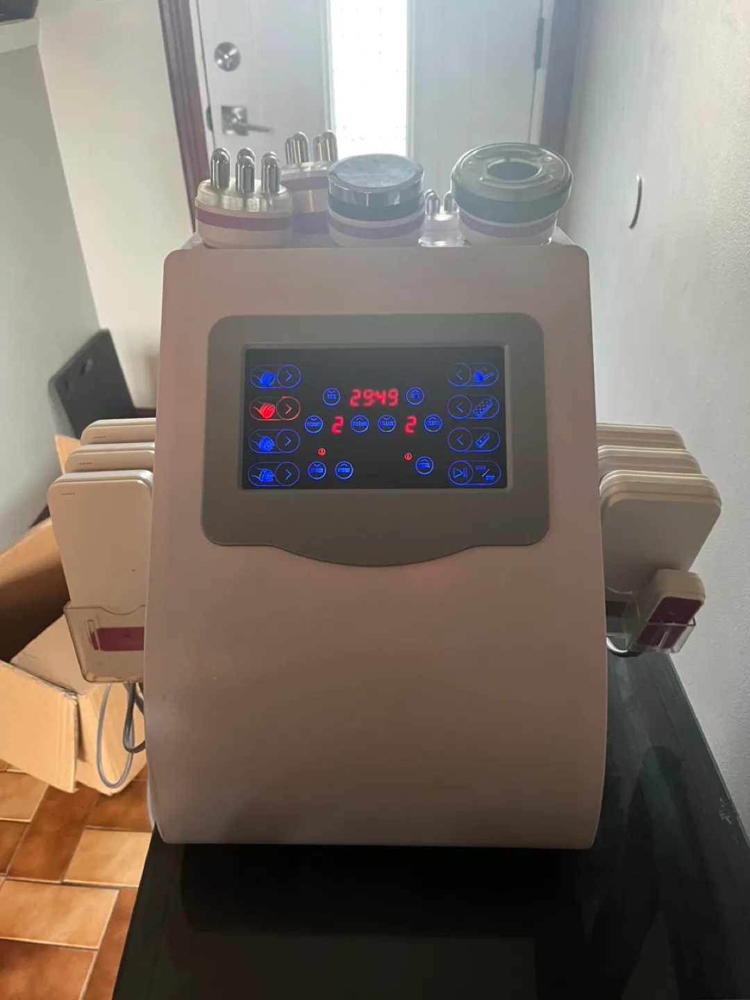 Professional Ultrasonic Cavitation Slimming Machine image indicator(2)