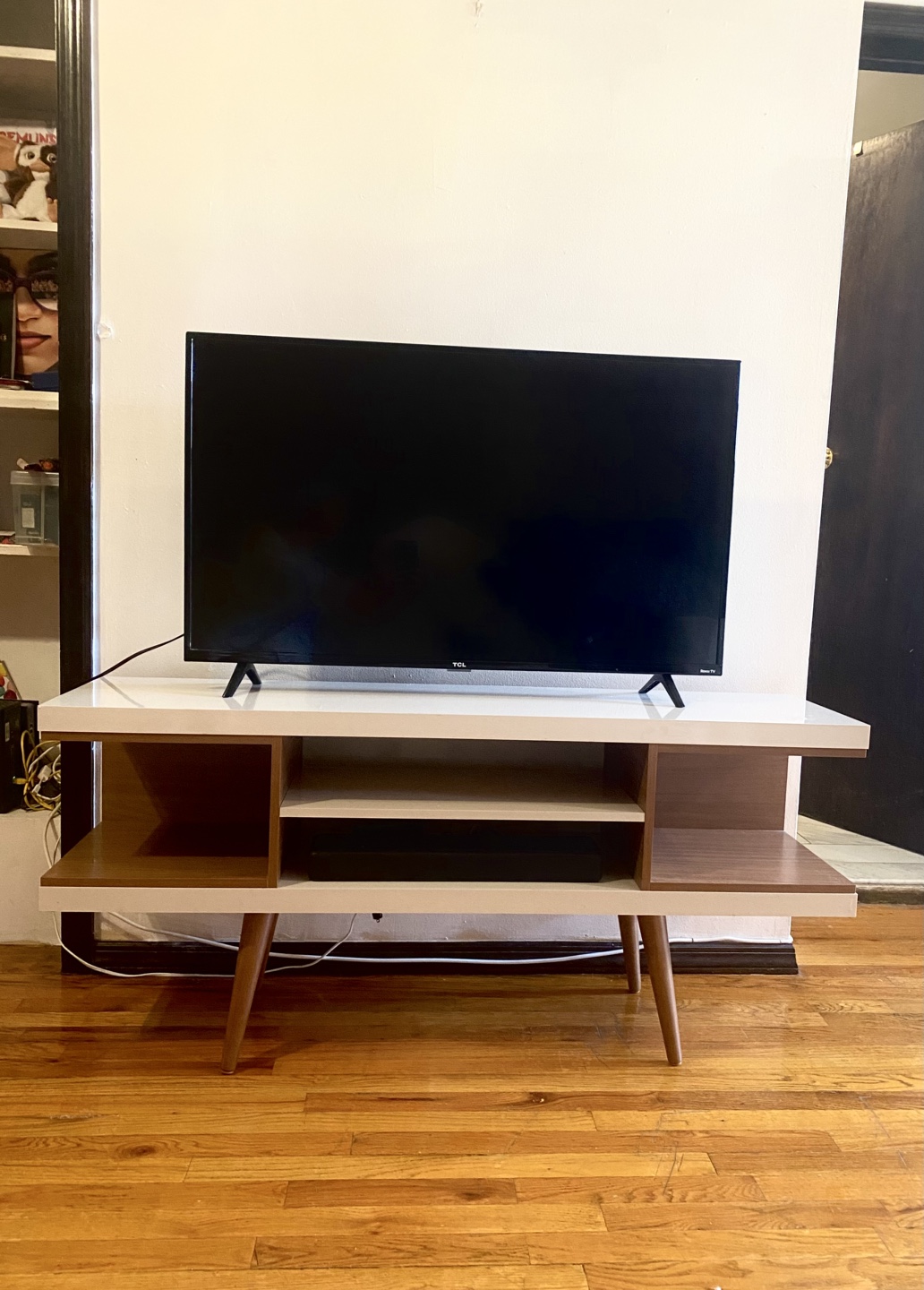 Mid-Century Modern TV Stand - photo 5