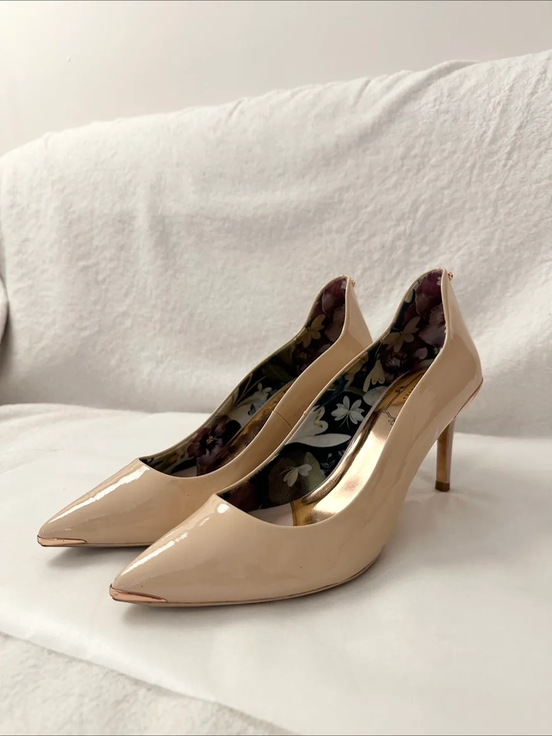 Ted Baker Women's Vyixyn Pump heels- pink/cream thumbnail