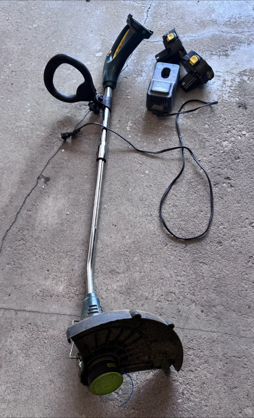 Yardworks Cordless Grass Trimmer with Charger & 2 Batteries thumbnail
