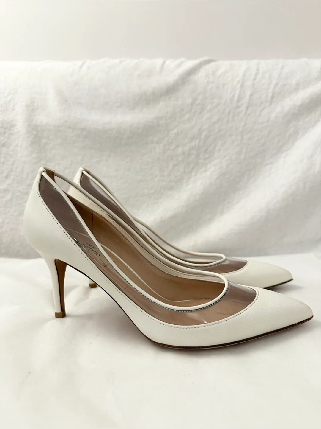 Valentino Garavani Pumps Heels - Ivory image indicator(4)