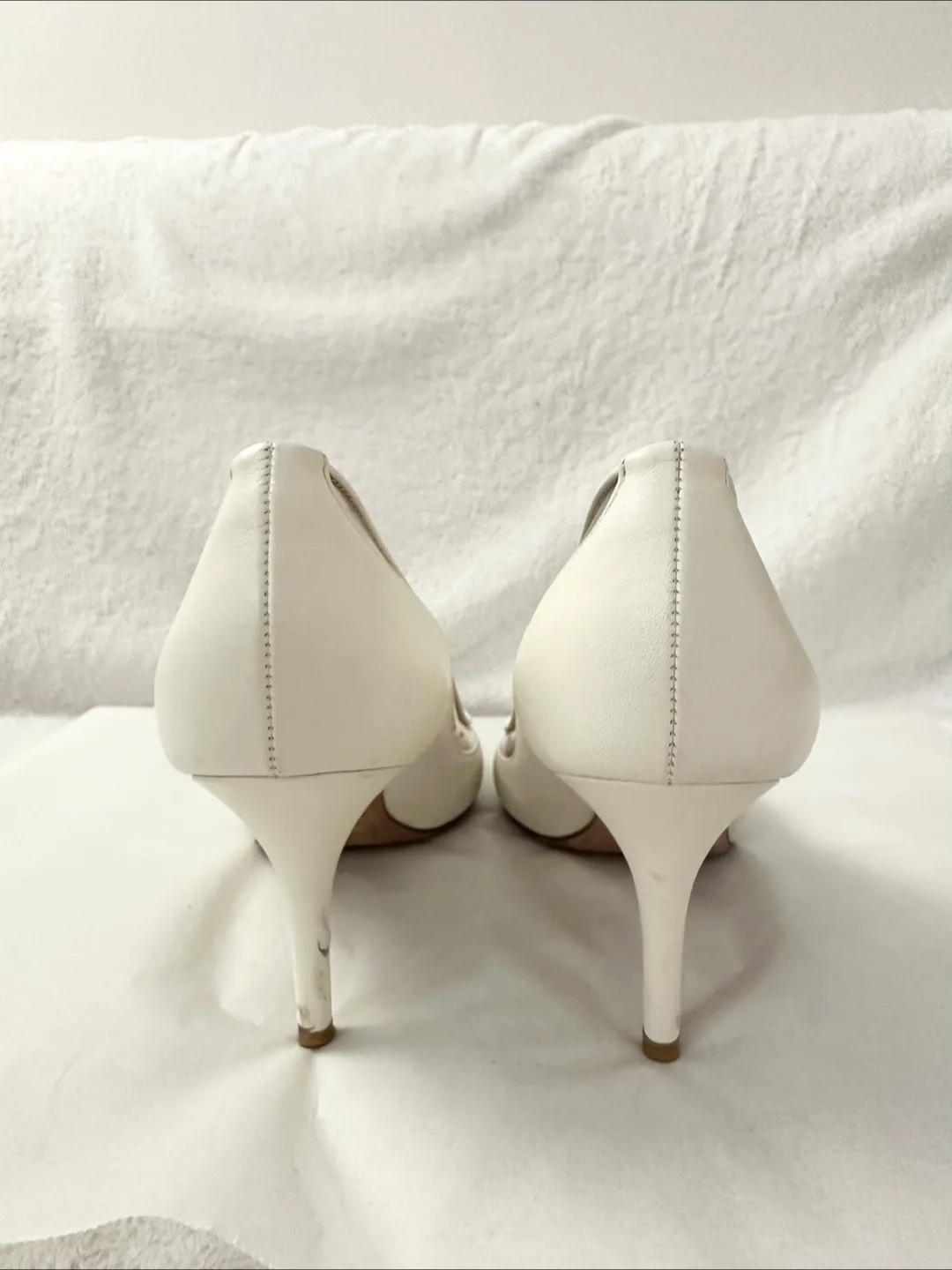 Valentino Garavani Pumps Heels - Ivory image indicator(5)