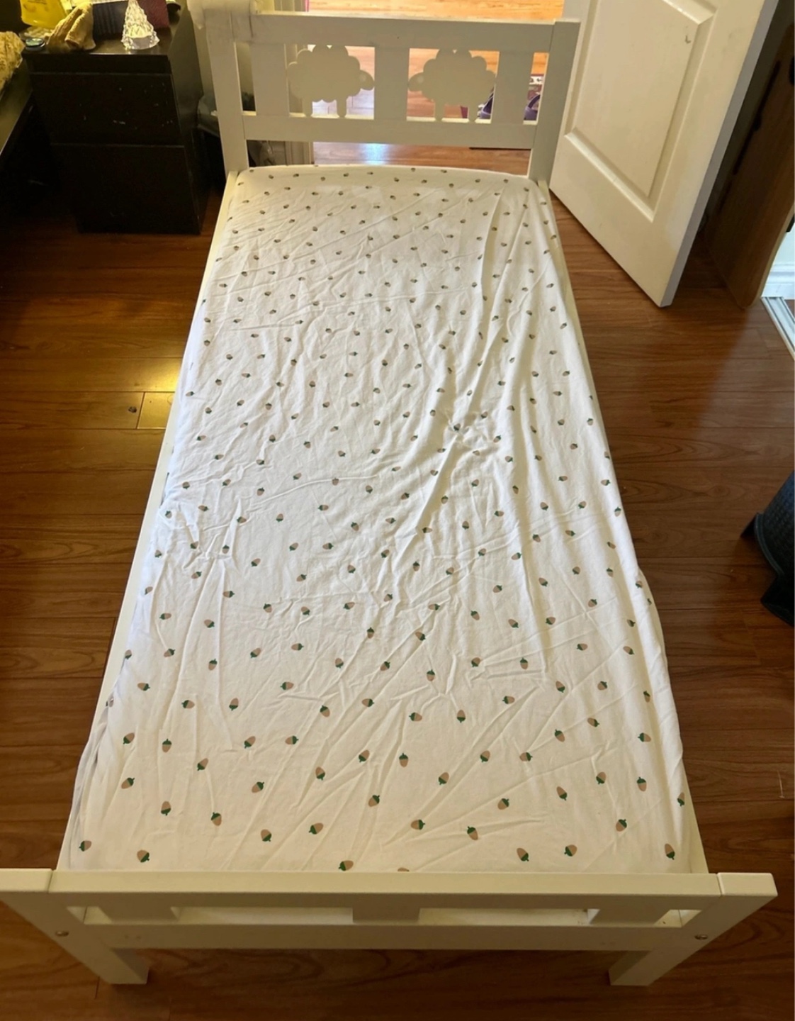 Kids bed with mattress