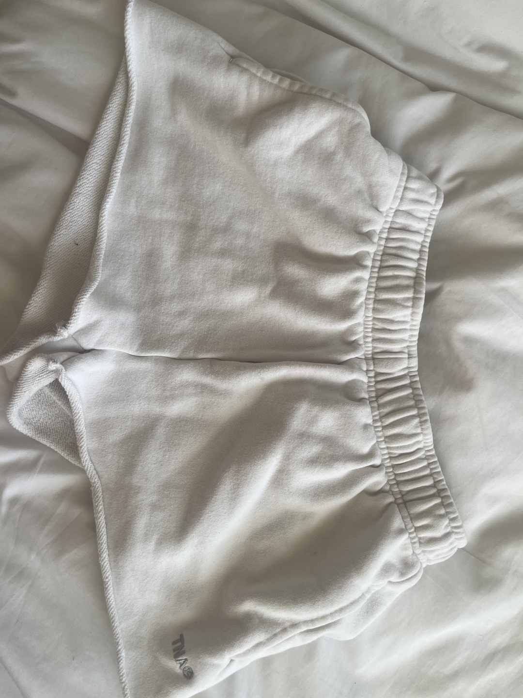aritzia TNA Sweatfleece Terry Fleece Shorts - 2XS