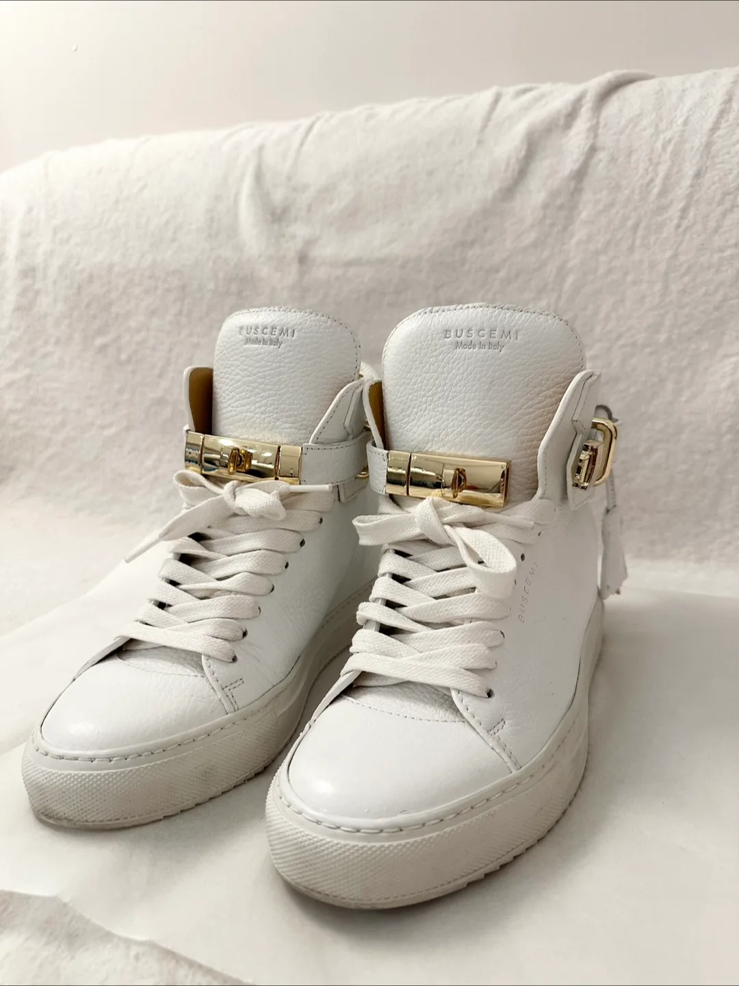 Buscemi White Genuine Leather High-Top Sneakers thumbnail