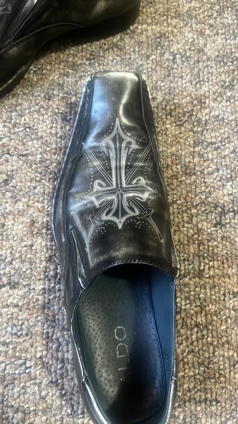 ALDO Black Leather Slip-On Dress Shoes image indicator(4)