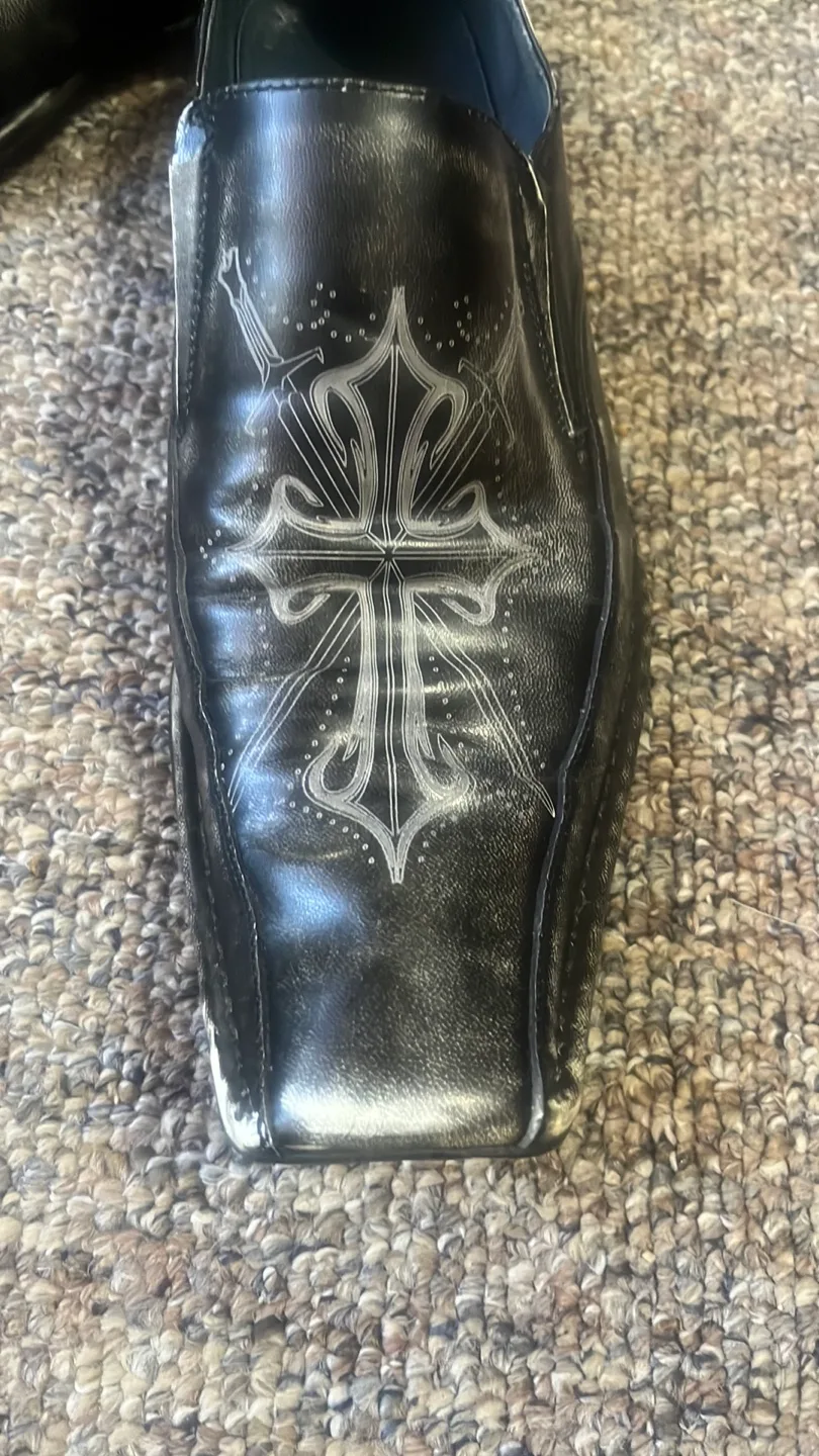 ALDO Black Leather Slip-On Dress Shoes image indicator(3)