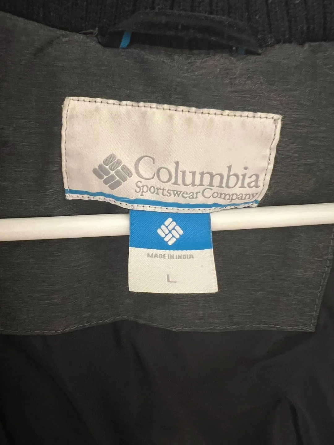 Columbia Winter Jacket - Size L image indicator(3)