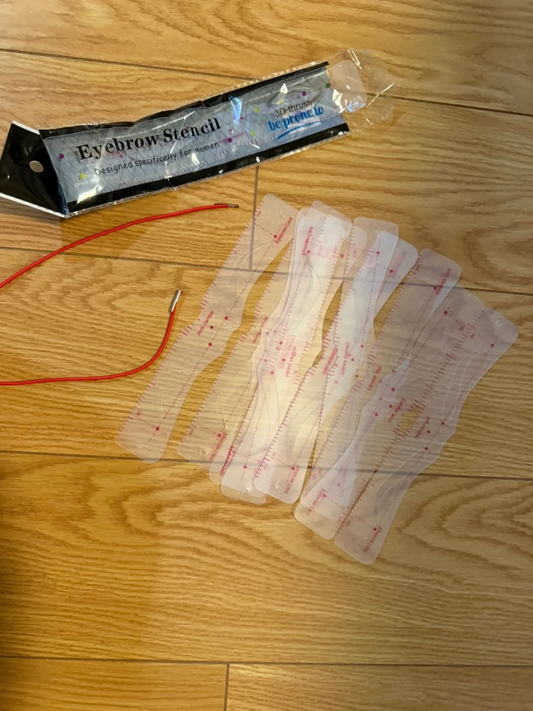 Eyebrow Stencil Kit #freecycle image indicator(2)