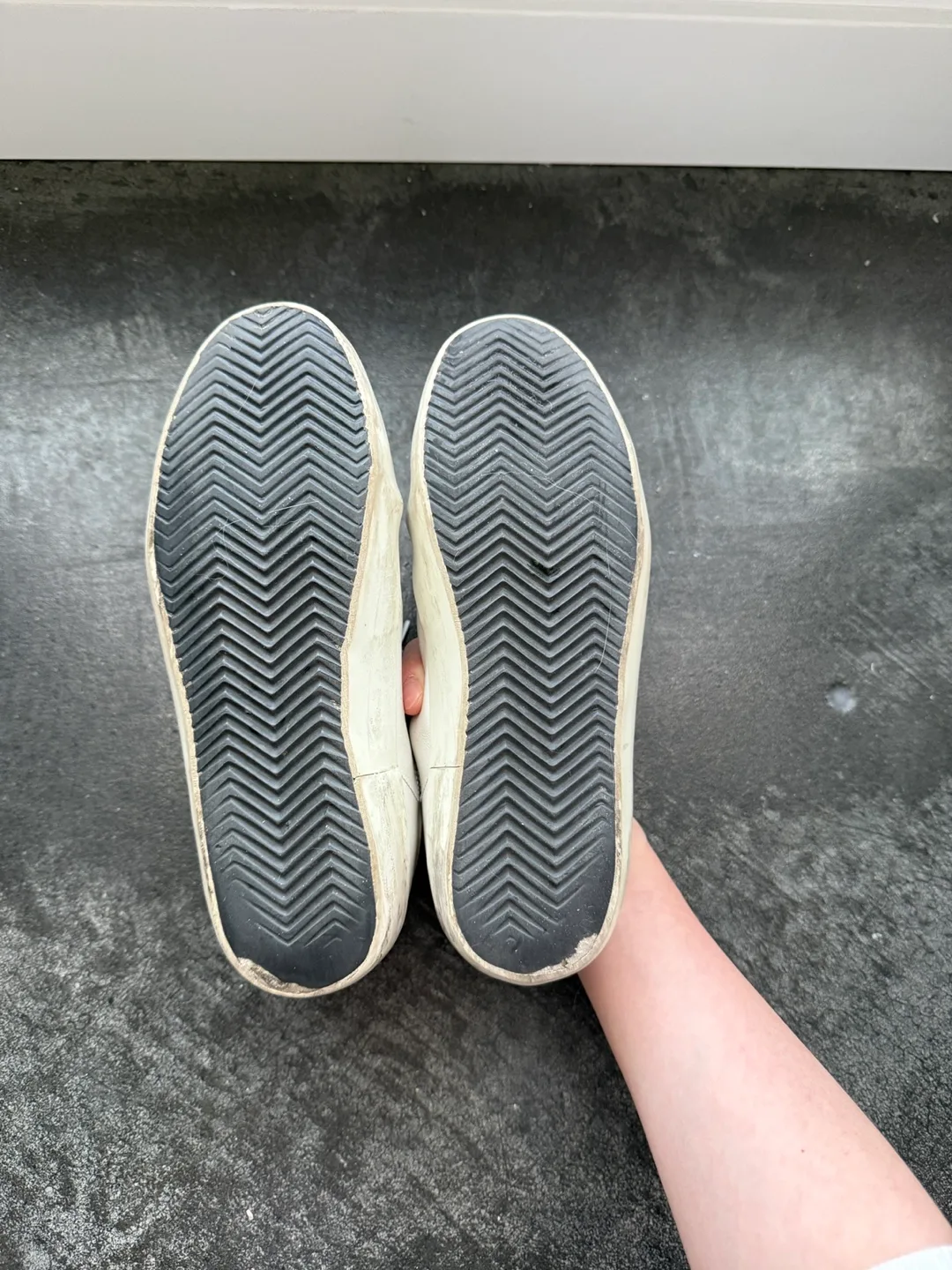 Golden Goose Superstar Sneakers - Size 39 image indicator(4)