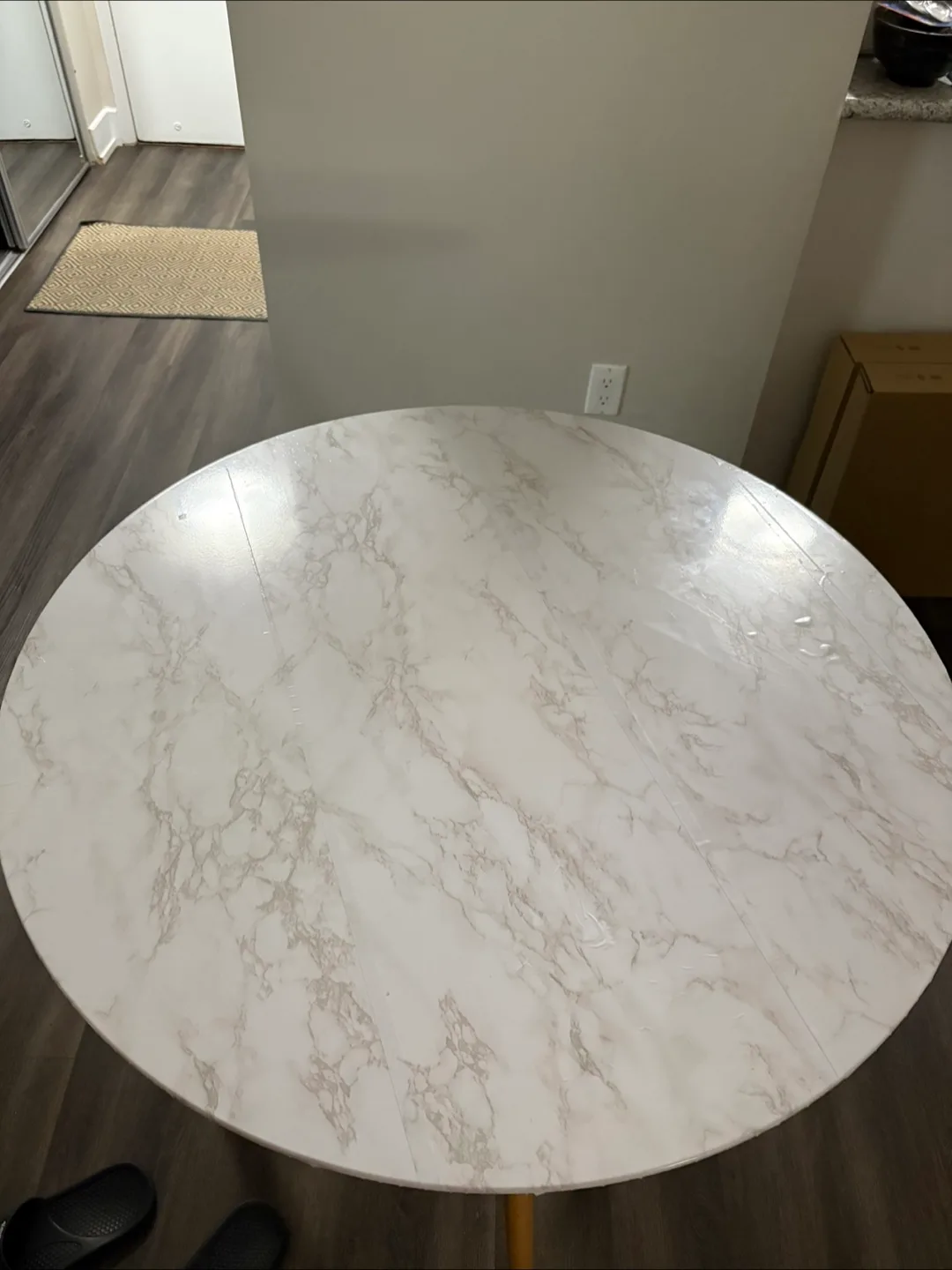 Strubtube round Eiffel table 90 CM image indicator(3)