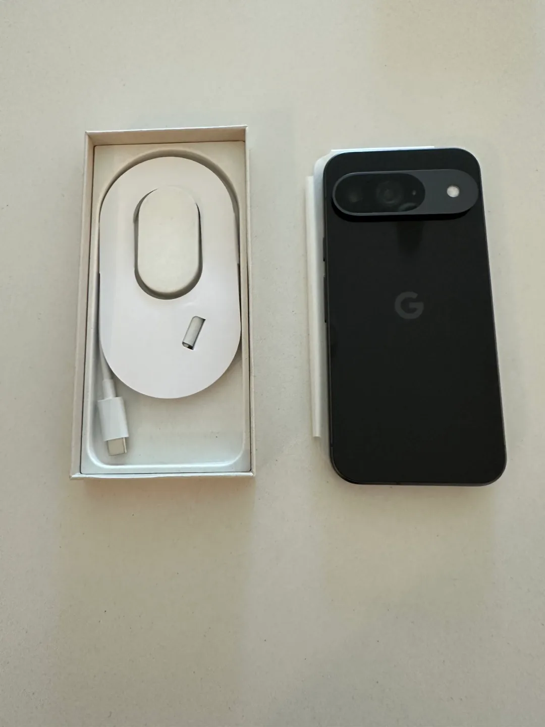 Google Pixel 9- Brand New! image indicator(4)