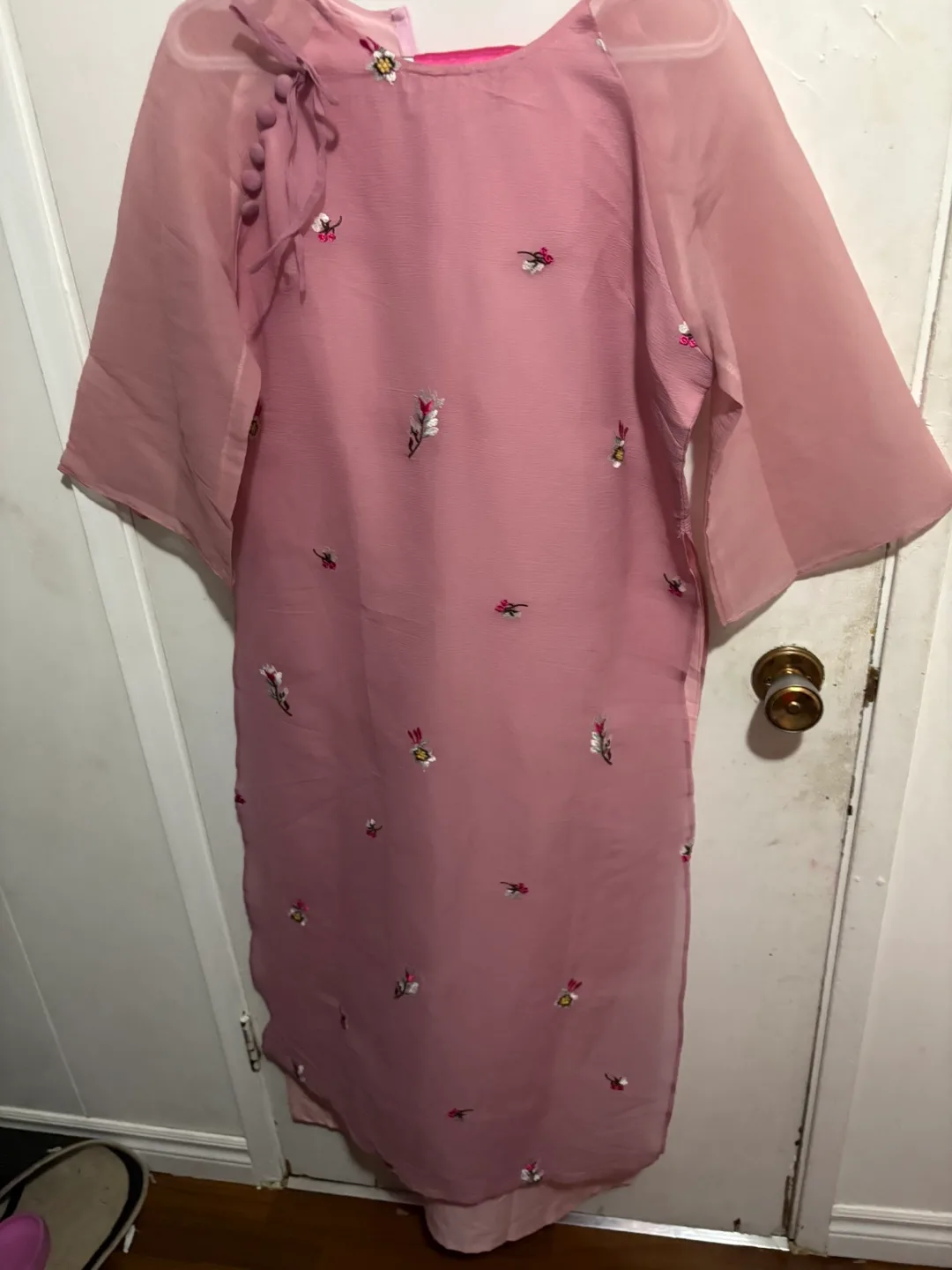 Pink Floral Ao dai thumbnail