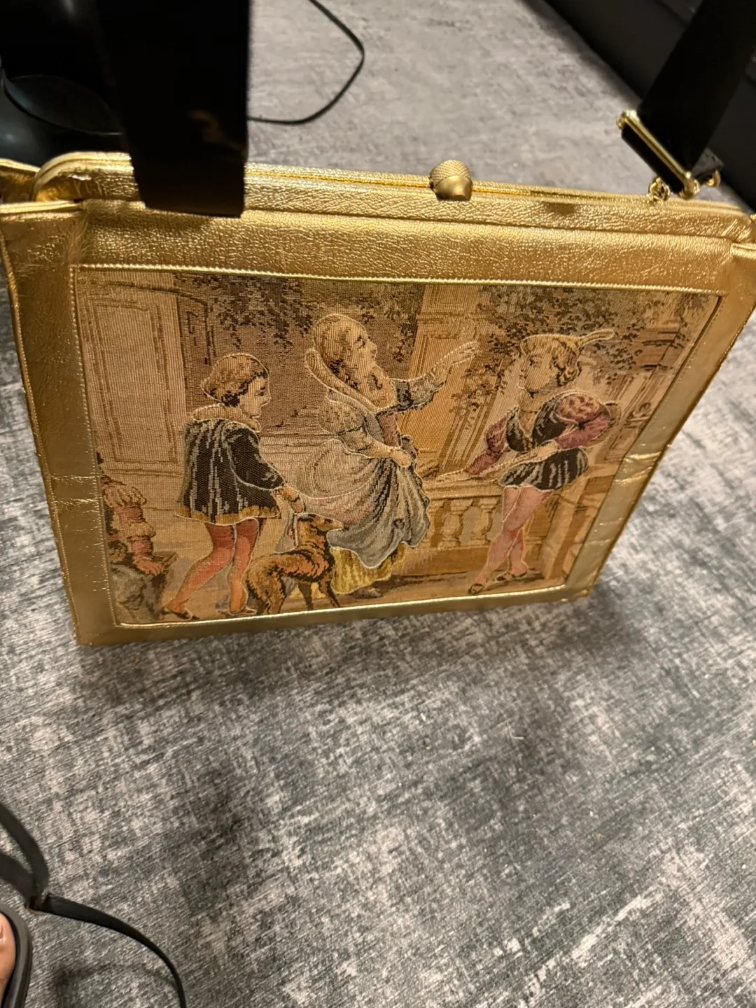 Antique unique,shoulder Handbag image indicator(2)