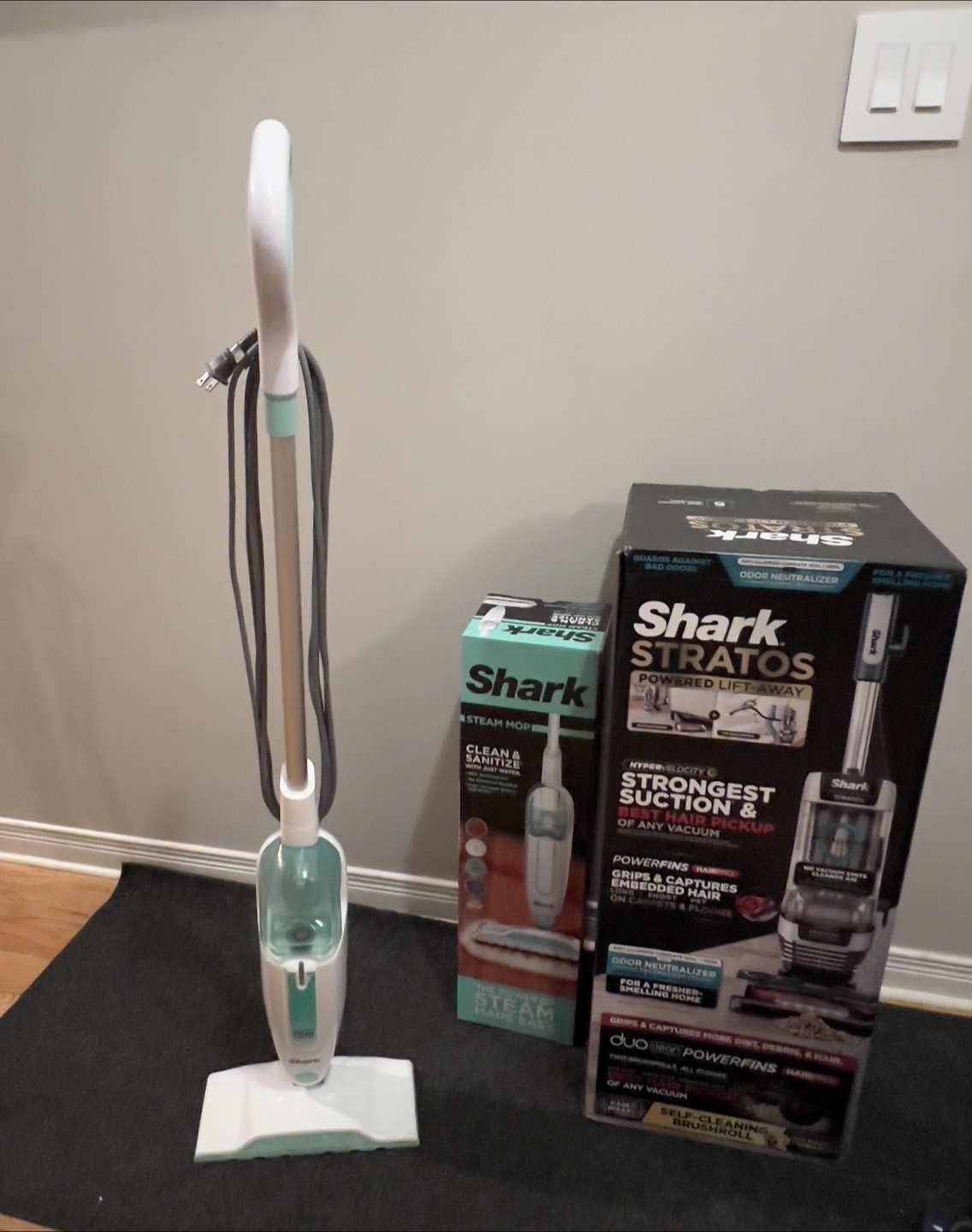 Shark Stratos Powered Lift-Away Vacuum - photo 4