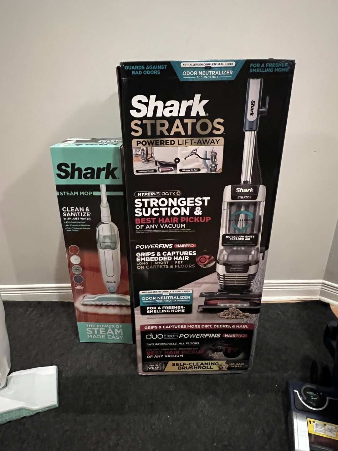 Shark Stratos Powered Lift-Away Vacuum - photo 2