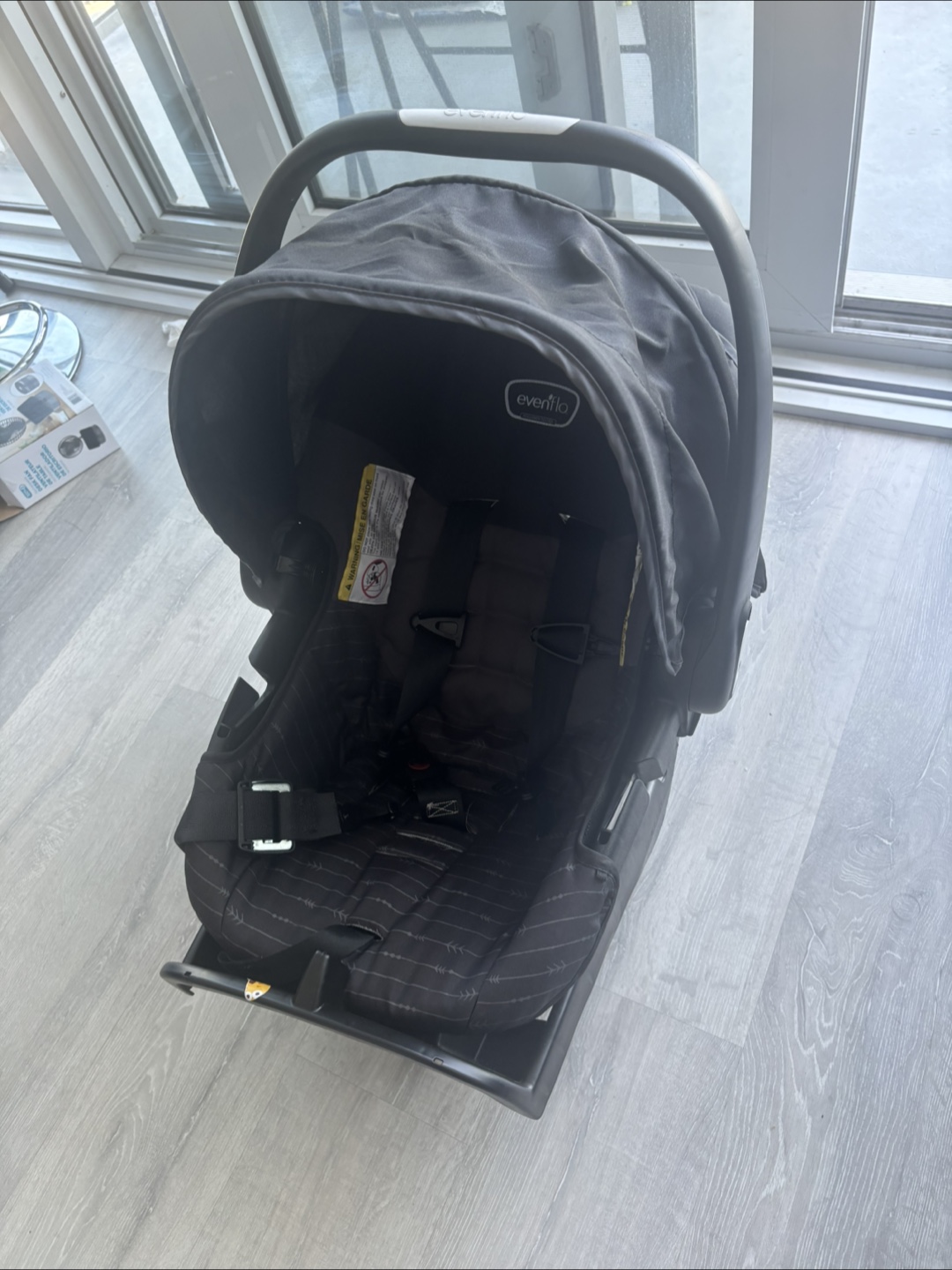 Evenflo NurtureMax Infant Car Seat - photo 3