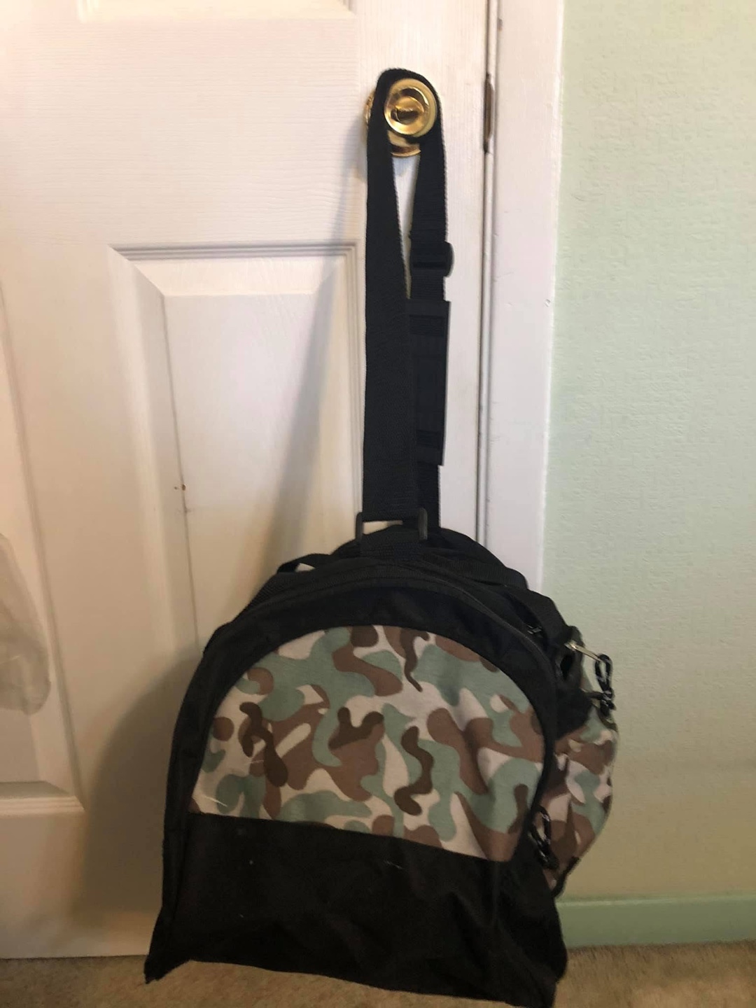 Aero Pak Camo & Black Duffle Bag - photo 3