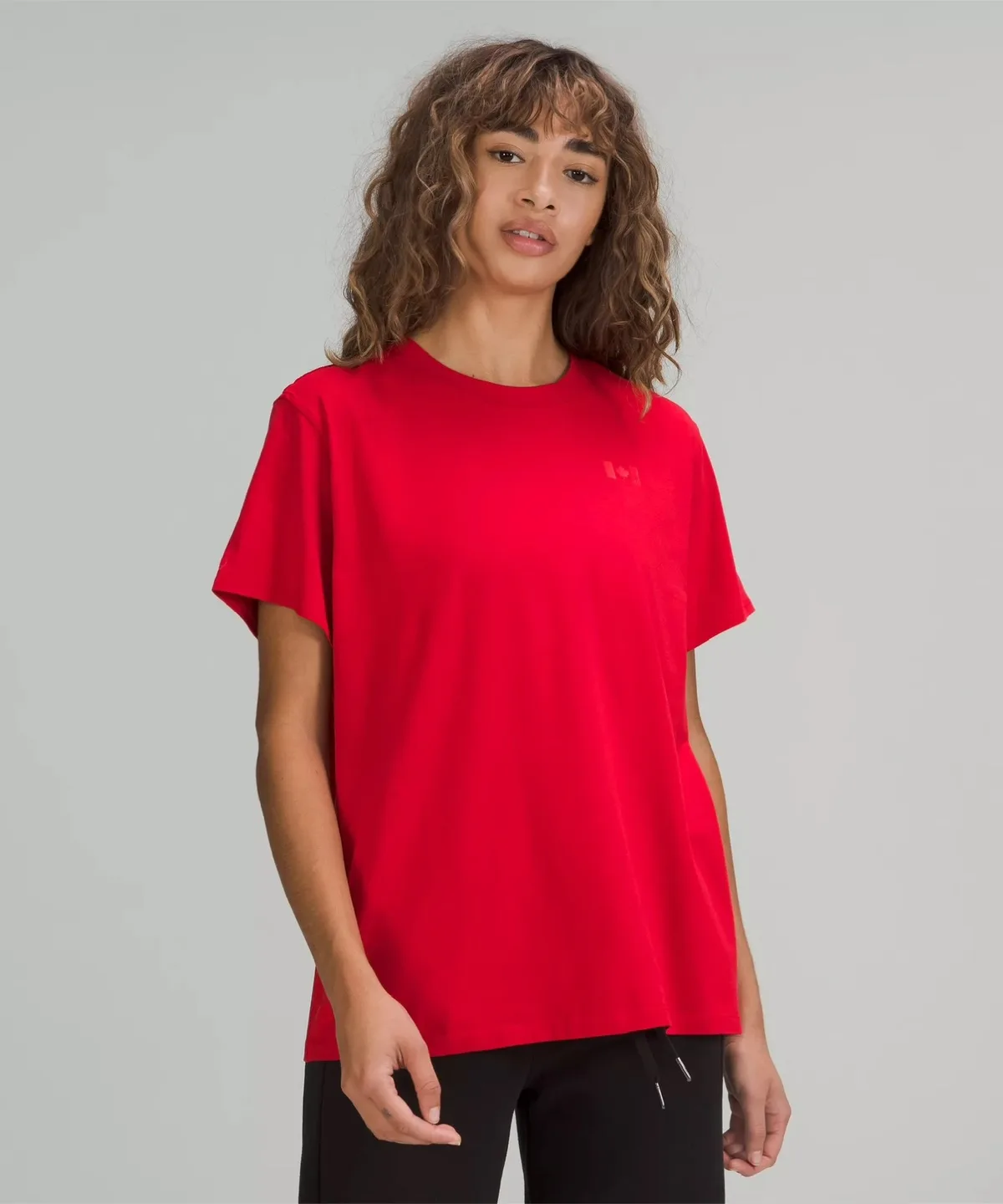 Lululemon team Canada sise 4 red Tshirt thumbnail
