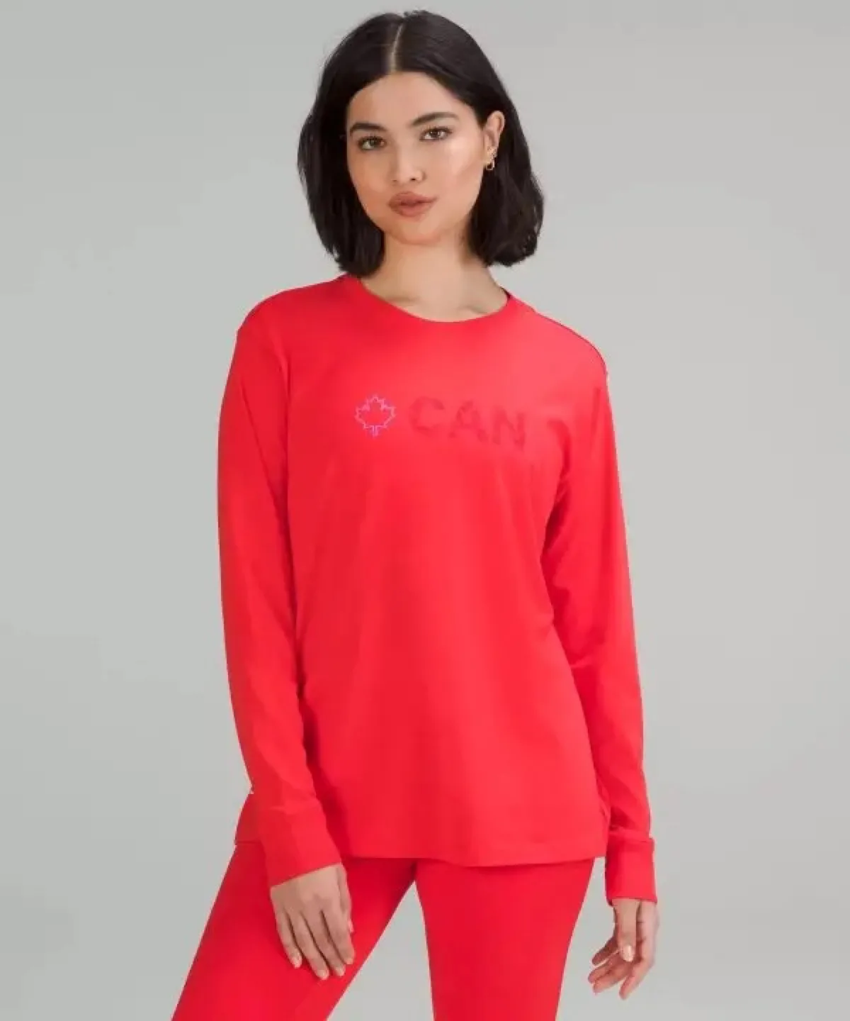 Lululemon team Canada size 6 woman’s top thumbnail