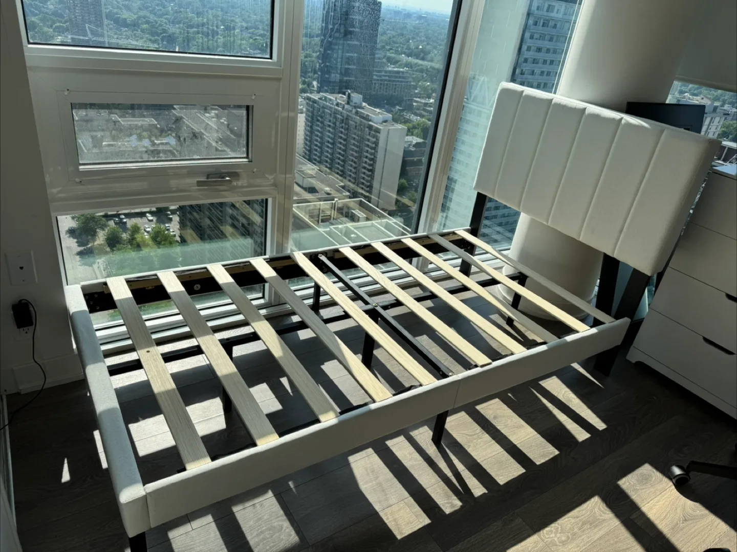 Wayfair White Twin Bed Frame (DELIVERY AVAILABLE) image indicator(2)