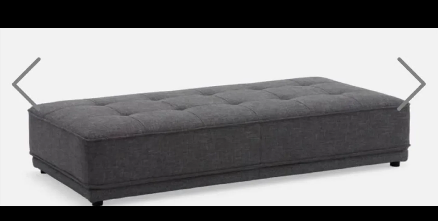 Structube . Sofa /bed image indicator(3)