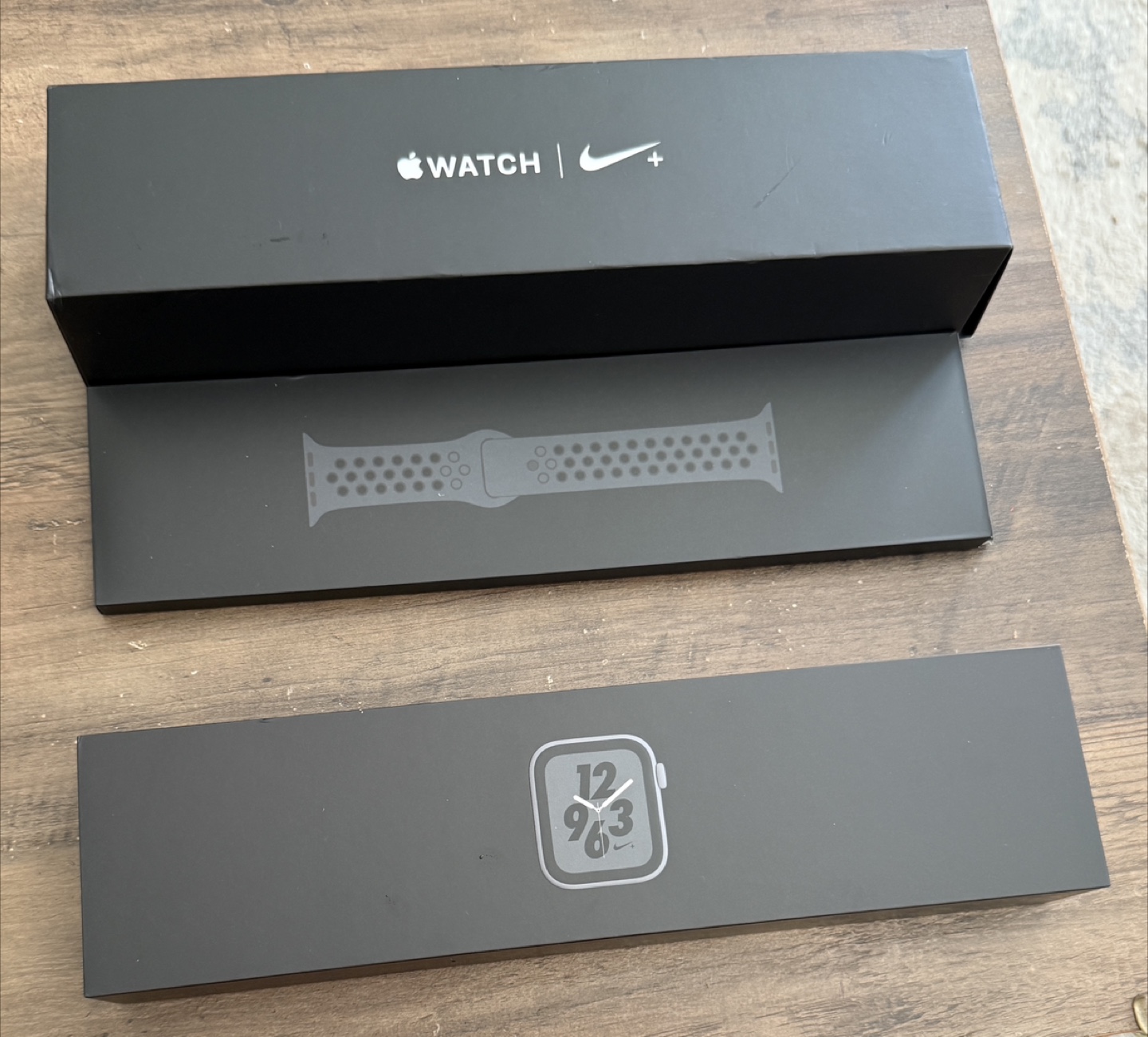 Apple Watch Nike Edition series 4  44 mm - photo 3