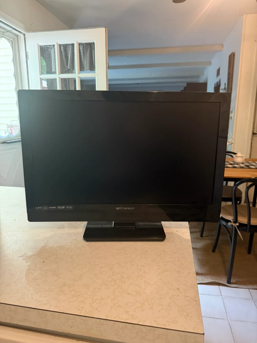 Emerson LCD TV thumbnail