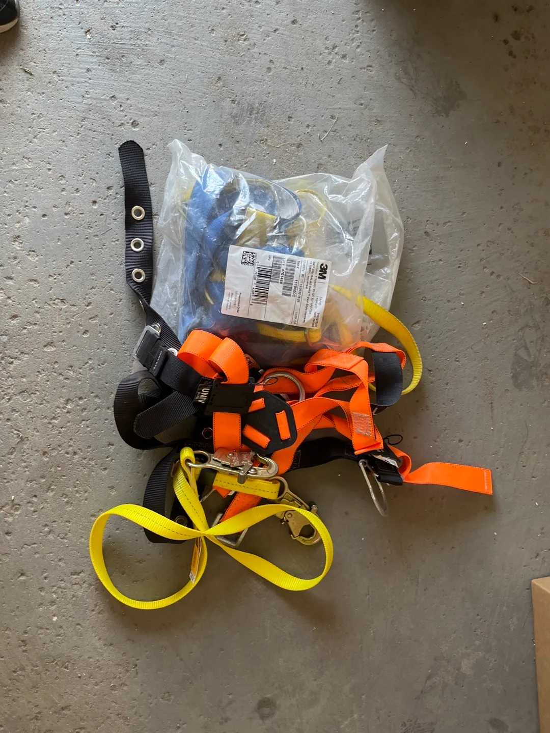 3M Full Body Harness thumbnail