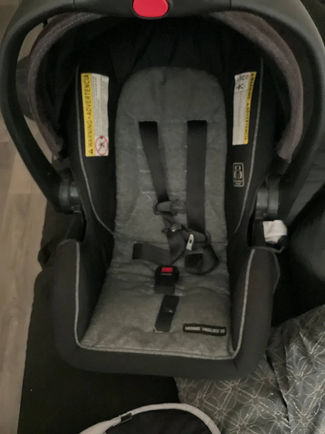 Graco SnugRide SnugLock 35 Infant Car Seat thumbnail