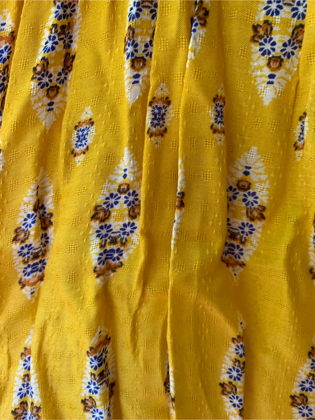 BNWT Rose & Olive Yellow Floral Blouse image indicator(5)