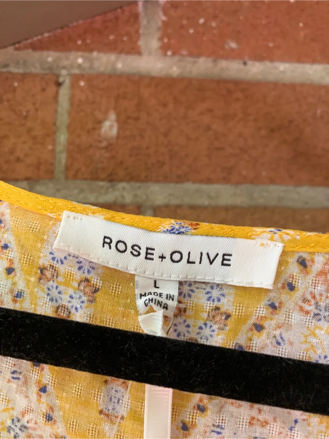 BNWT Rose & Olive Yellow Floral Blouse image indicator(8)