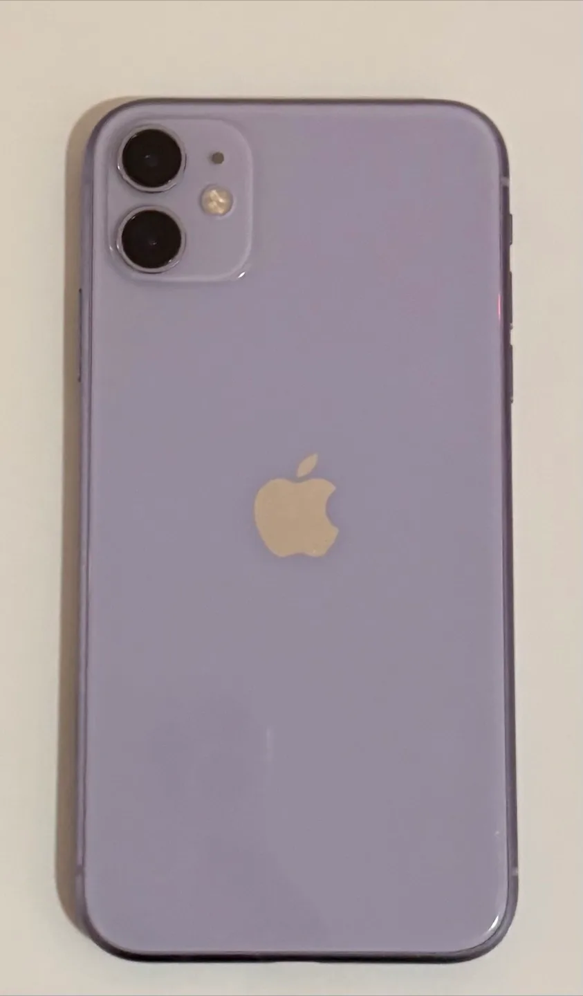 iPhone 11 Good Condition thumbnail
