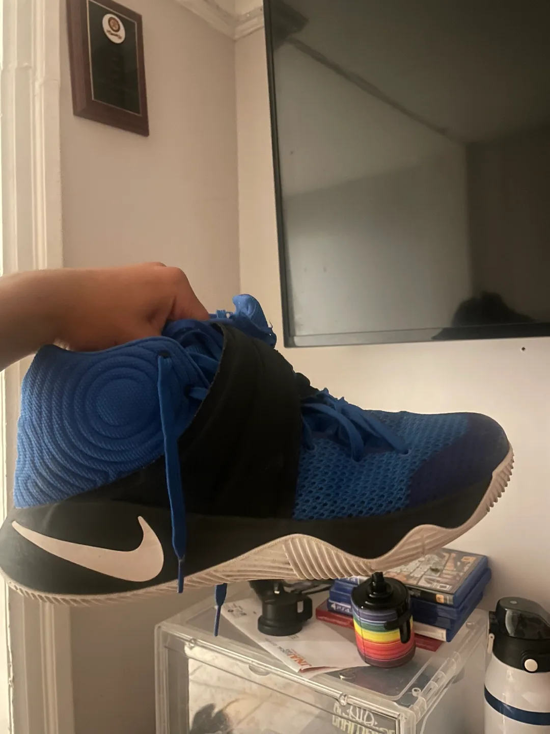 Nike Kyrie 2 Blue Shoes thumbnail